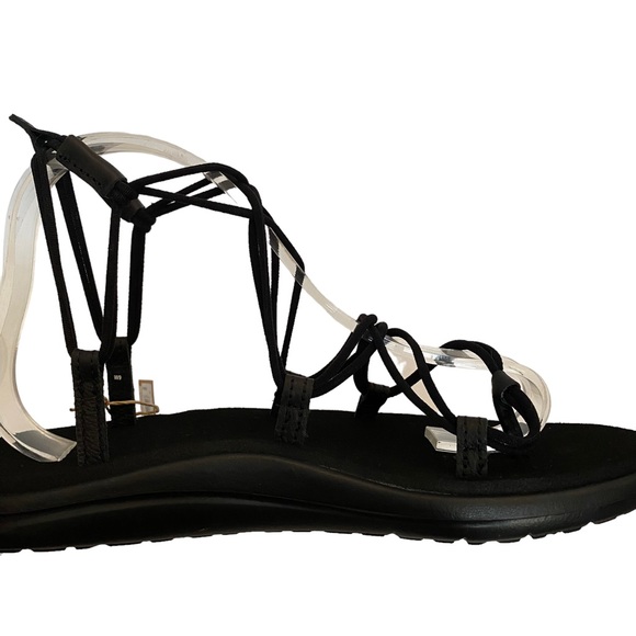 New Teva Voya Infinity Lightweight Strappy Sandals Various Sizes 7,9,10 - Picture 1 of 8